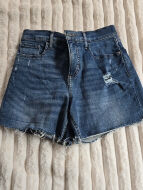 Express Shortie High-Rise Hyper Stretch Women’s Shorts